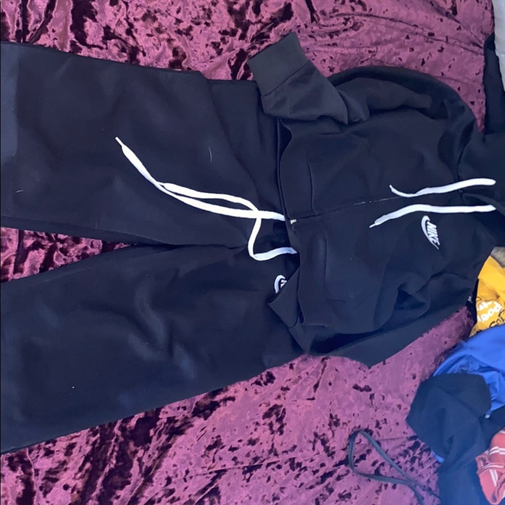 Sweatsuit